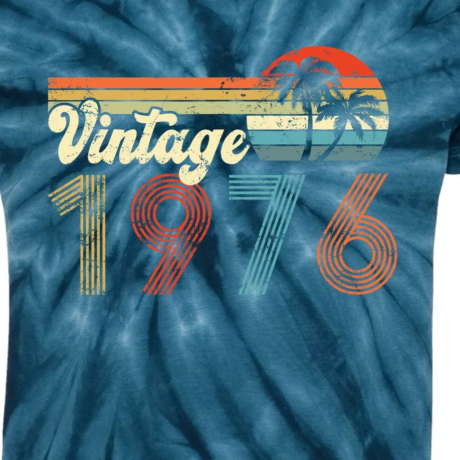 Vintage 1976 Made In 1976 46th Birthday Gift 46 Year Old Kids Tie-Dye T-Shirt