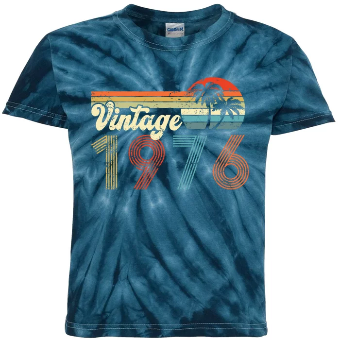 Vintage 1976 Made In 1976 46th Birthday Gift 46 Year Old Kids Tie-Dye T-Shirt