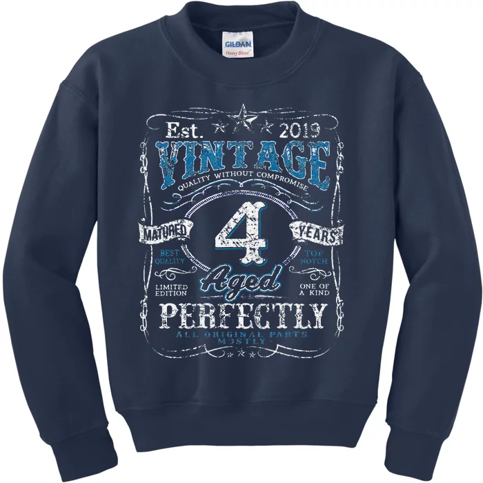 Vintage 2019 Limited Edition 4 Year Old 4th Birthdays Cute Kids Sweatshirt