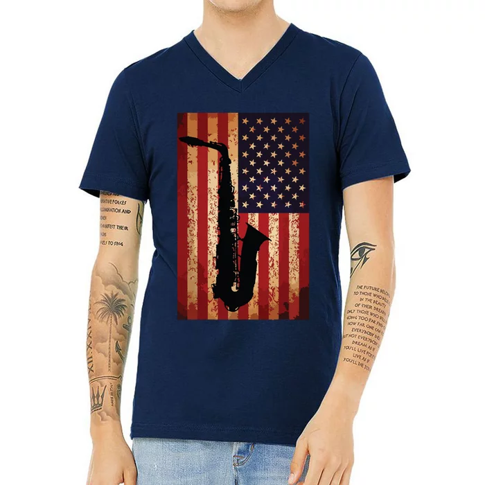 Vintage American Flag Saxophone Funny Sax Music Player Gifts V-Neck T-Shirt