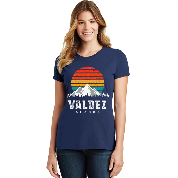 Valdez Alaska Mountain Scene Skiing & Hiking Lovers' Women's T-Shirt