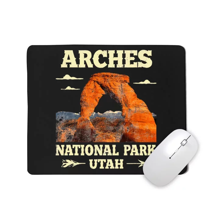 Vintage Arches National Park Retro Mousepad