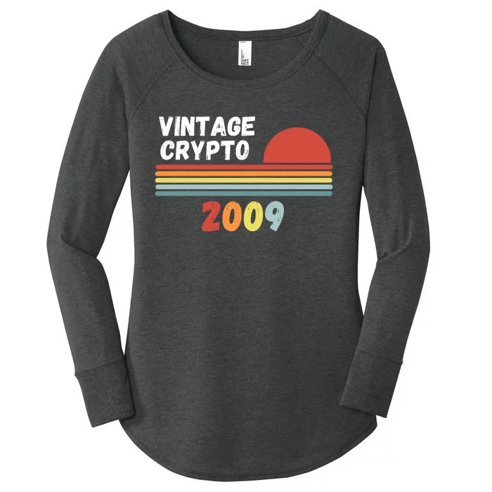 Vintage BTC, Crypto 2009, Bitcoin Crypto, HODL Bitcoin, Retro Women's Perfect Tri Tunic Long Sleeve Shirt