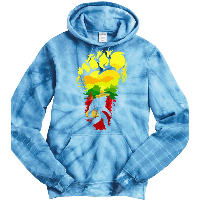 Vintage Bigfoot Carrying Tacos Sombrero Retro Cinco De Mayo Tie Dye Hoodie