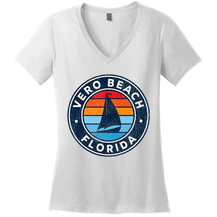 Vero Beach Florida Fl Vintage Sailboat Retro 70s Women's V-Neck T-Shirt