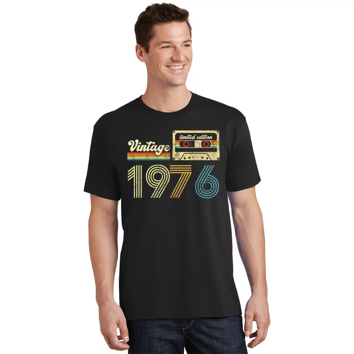 vintage cassette 1976 Retro Birthday 47th Dad Birthday Gift Grandpa Birthday T-Shirt