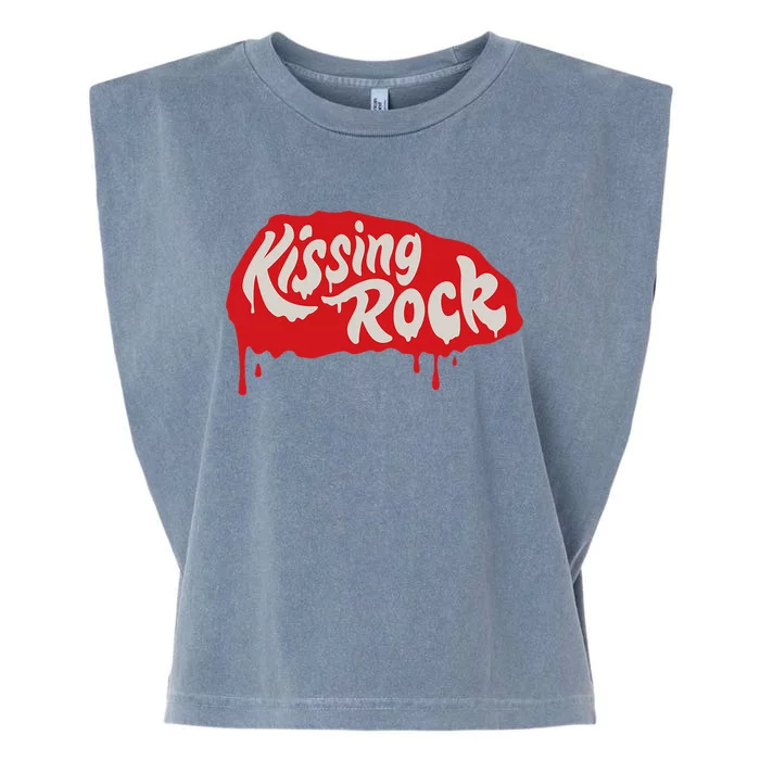 Vintage Carthage College Kissing Rock Throwback Garment-Dyed Women's Muscle Tee