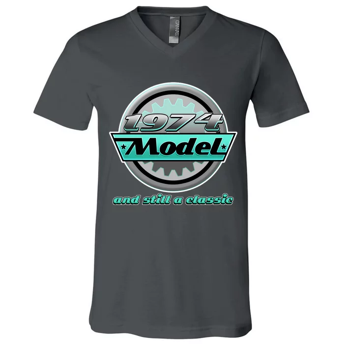 Vintage Car Gear 1974 Model And Still A Classic 50th Birthday V-Neck T-Shirt