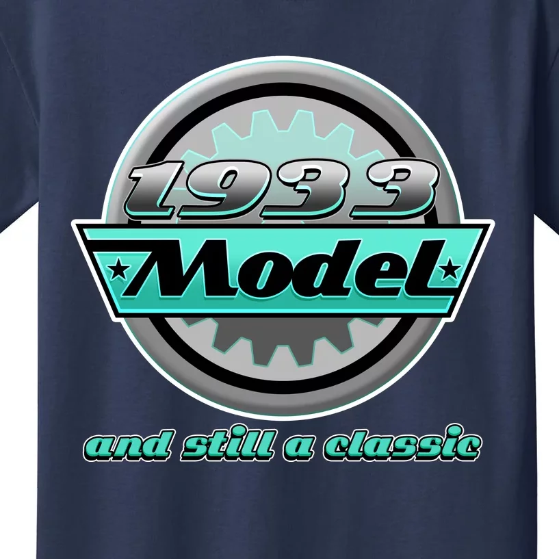 Vintage Car Gear 1933 Model And Still A Classic 90th Birthday Kids T-Shirt