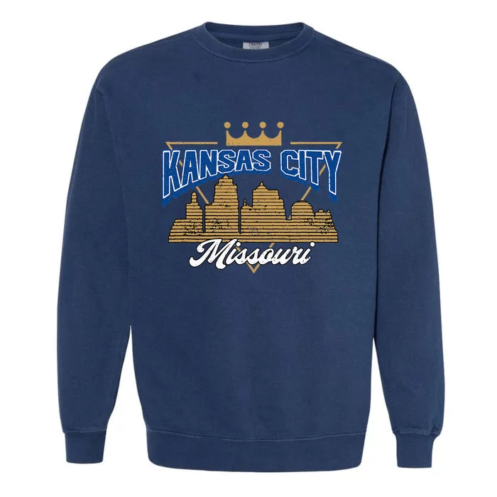 Vintage Distressed Kansas City Missouri City Skyline Garment-Dyed Sweatshirt