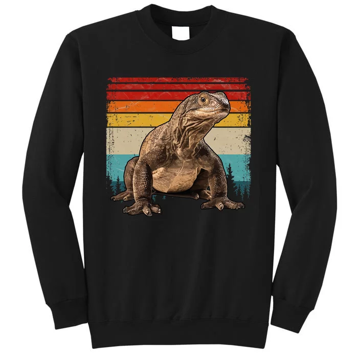 Vintage Distressed Retro Style Cool Komodo Dragon Sweatshirt