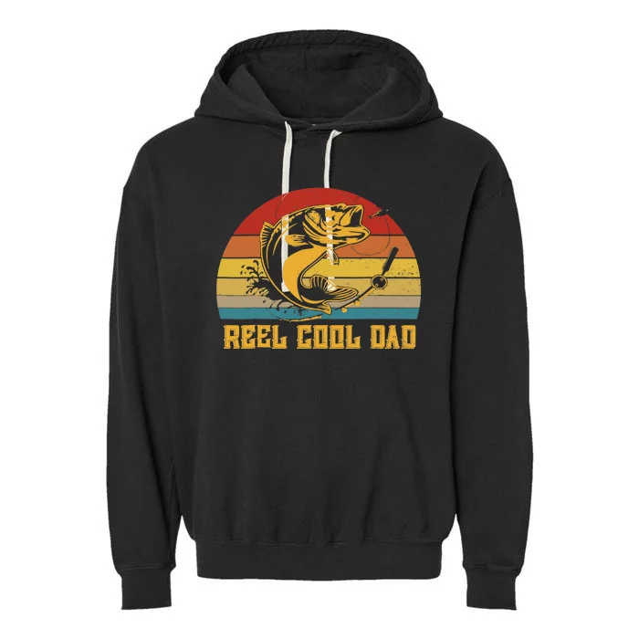 Vintage Fishing Reel Cool Dad Funny Fathers Day Garment-Dyed Fleece Hoodie