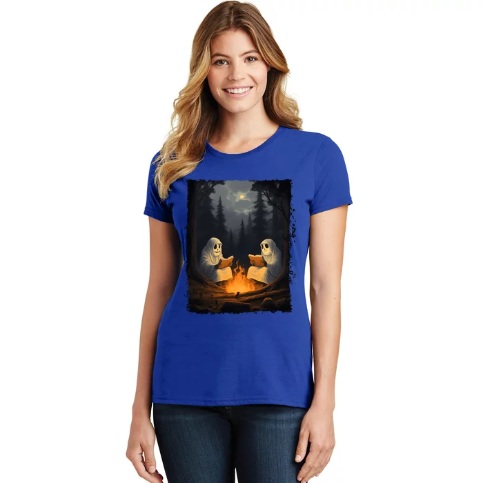 Vintage Halloween Spooky Ghost Reading Book Camping Gothic Cute Gift Women's T-Shirt