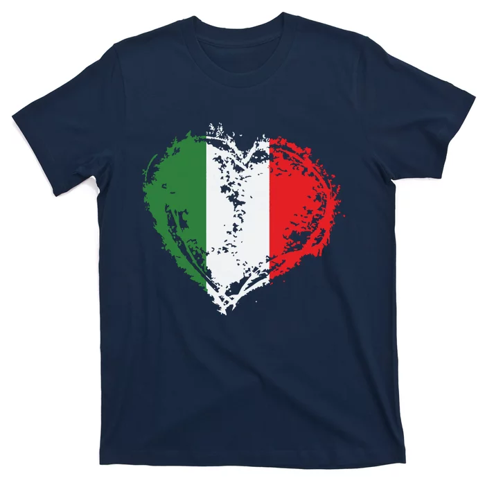 Vintage Italy Heart Shape Italian Flag Stylish Design T-Shirt