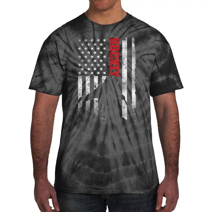 Vintage Ice Hockey American Flag Ice Hockey Player 4th July Tie-Dye T-Shirt