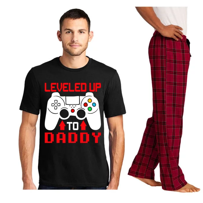 Vintage I Leveled Up To Daddy Funny Soon To Be Dad Gift Pajama Set