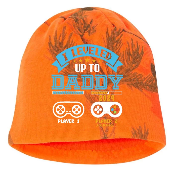 Vintage I Leveled Up To Daddy 2024 Funny Soon To Be Dad 2024 Kati - Camo Knit Beanie