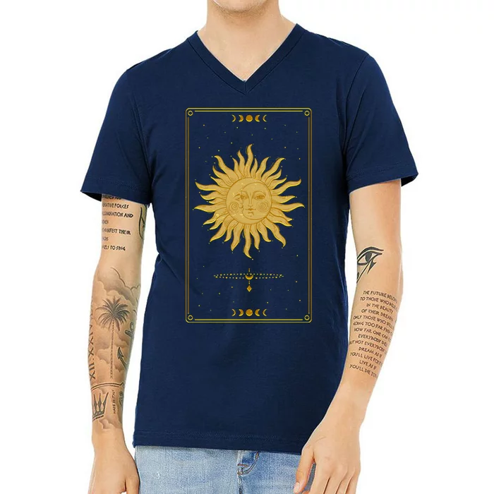 Vintage Retro Sun and Moon Tarot Card V-Neck T-Shirt