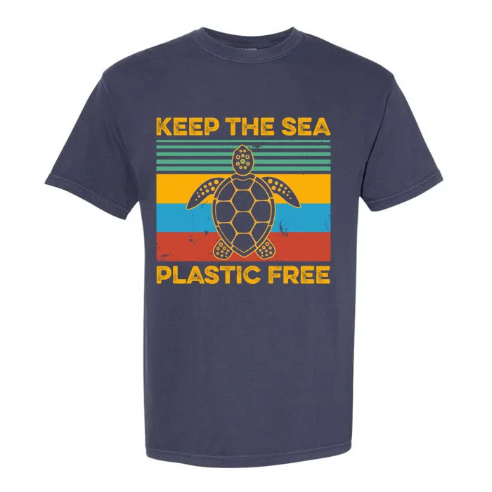 Vintage Keep The Sea Plastic Free Turtle Great Gift Gift Garment-Dyed Heavyweight T-Shirt