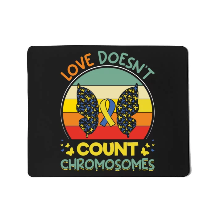 Vinatge Love Doesn’t Count Chromosomes For Down Syndrome Mousepad