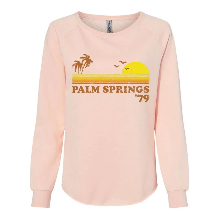 Vintage Palm Springs Beach California Retro Sunset 70's Gift Womens California Wash Sweatshirt