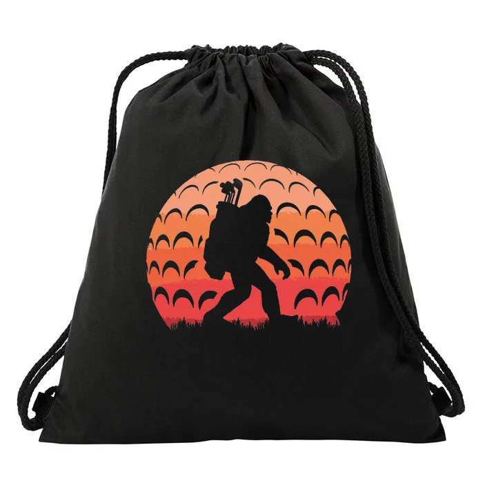 Vintage Retro Bigfoot Golf Golfer Sasquatch Drawstring Bag