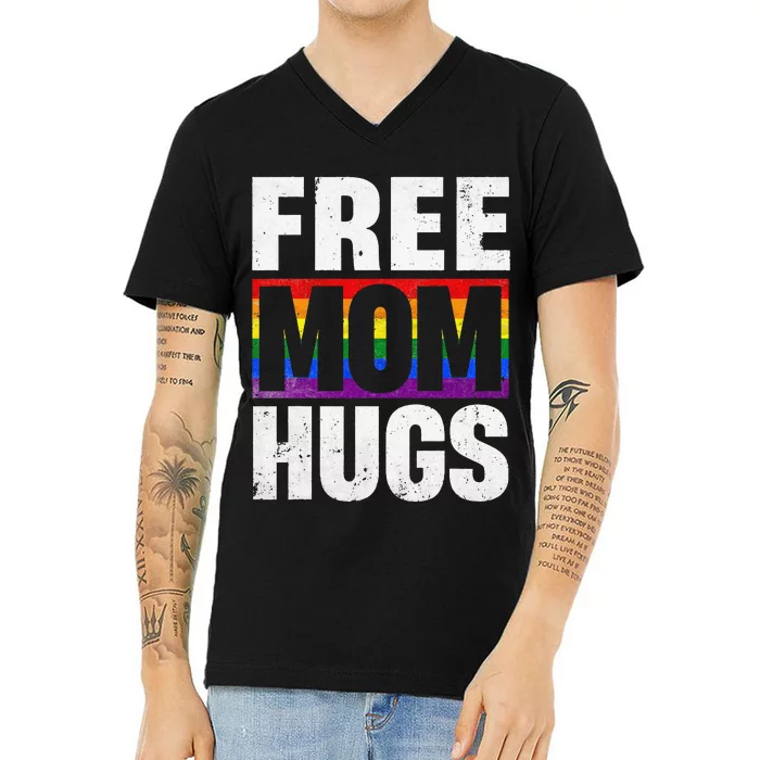 Vintage Retro Free Mom Hugs Rainbow LGBT Pride Gay Lesbian V-Neck T-Shirt