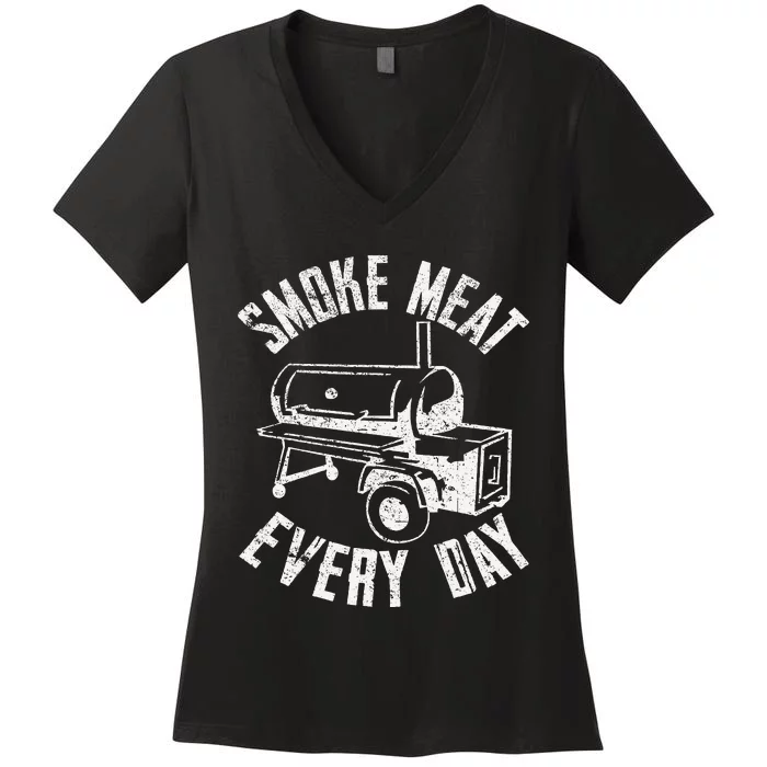 Vintage Retro Smoke Meat Everyday Funny BBQ Smoker Grilling Women's V-Neck T-Shirt