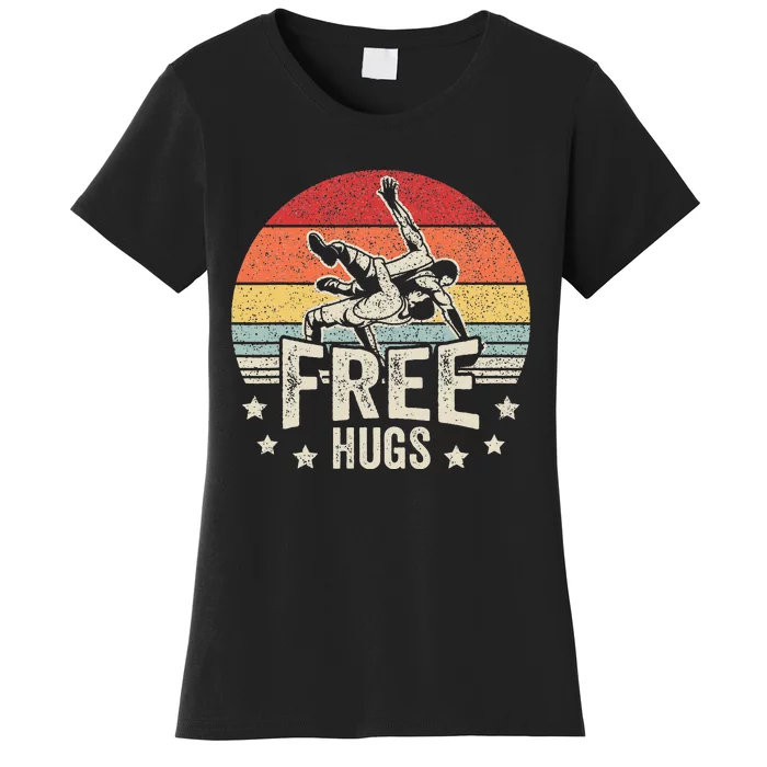 Vintage Retro Wrestling Funny Free Hugs Wrestling Women's T-Shirt