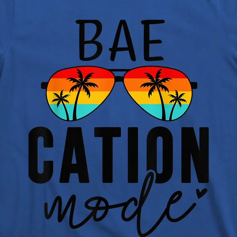 Vacation Summer Cute Couples Matching Baecation Mode T-Shirt