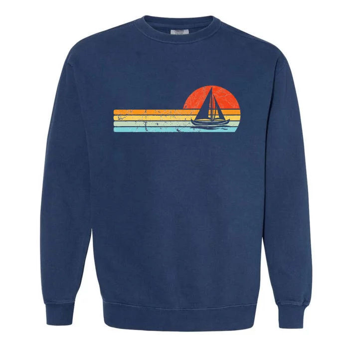 Vintage Sailboat Retro Sunset Boat Captain Sailing Gear Garment-Dyed Sweatshirt