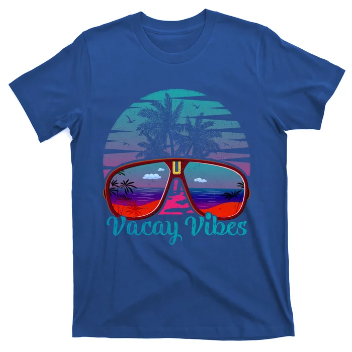 Vintage Sunset Summer Sunglasses Beach Vacation Vacay Vibes Gift T-Shirt