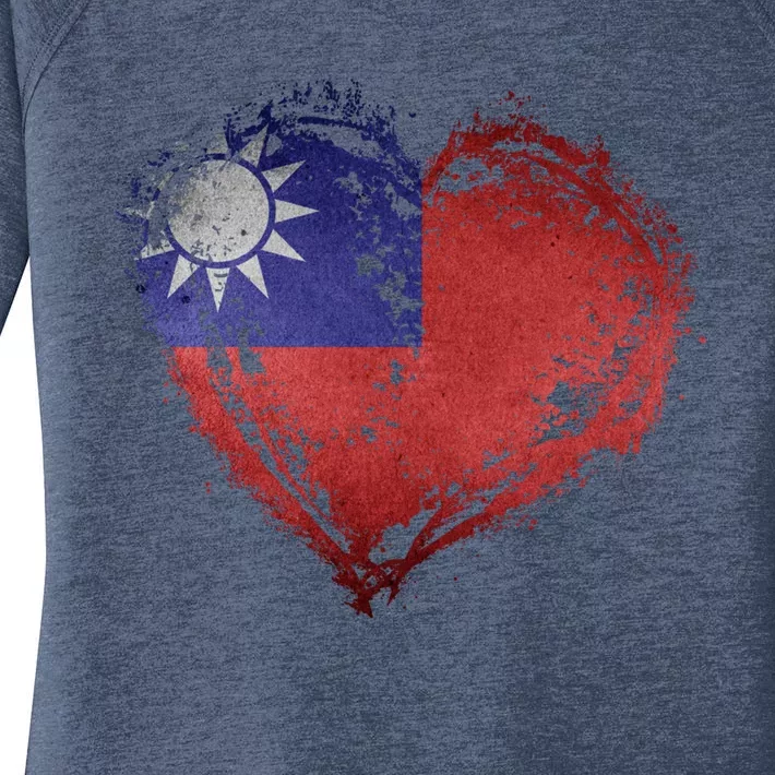 Vintage Taiwan Flag Special Heart Shape Stylish Design Gift Women's Perfect Tri Tunic Long Sleeve Shirt