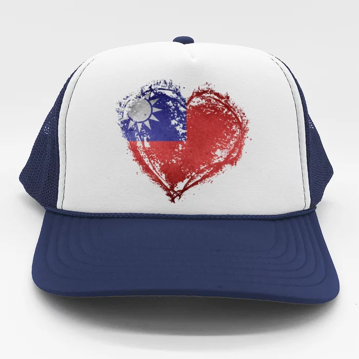 Vintage Taiwan Flag Special Heart Shape Stylish Design Gift Trucker Hat