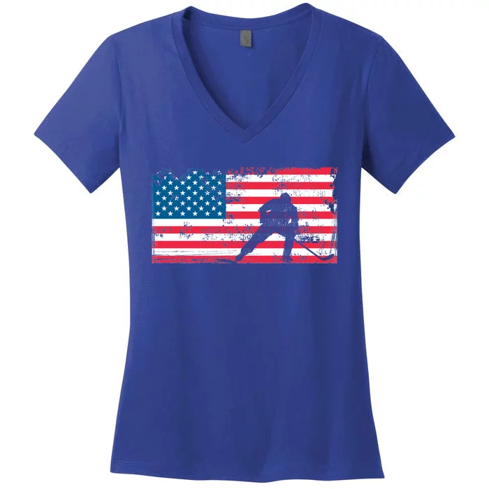 Vintage Us Flag Hockey Player Great Gift American Flag Gift Women's V-Neck T-Shirt