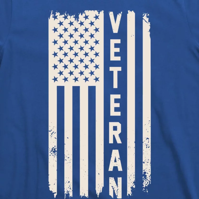 Veteran Us Flag Armed Forces Military Retired Retro Gift T-Shirt