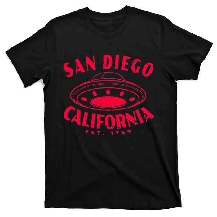 Vintage UFO Road Trip San Diego California Souvenir T-Shirt