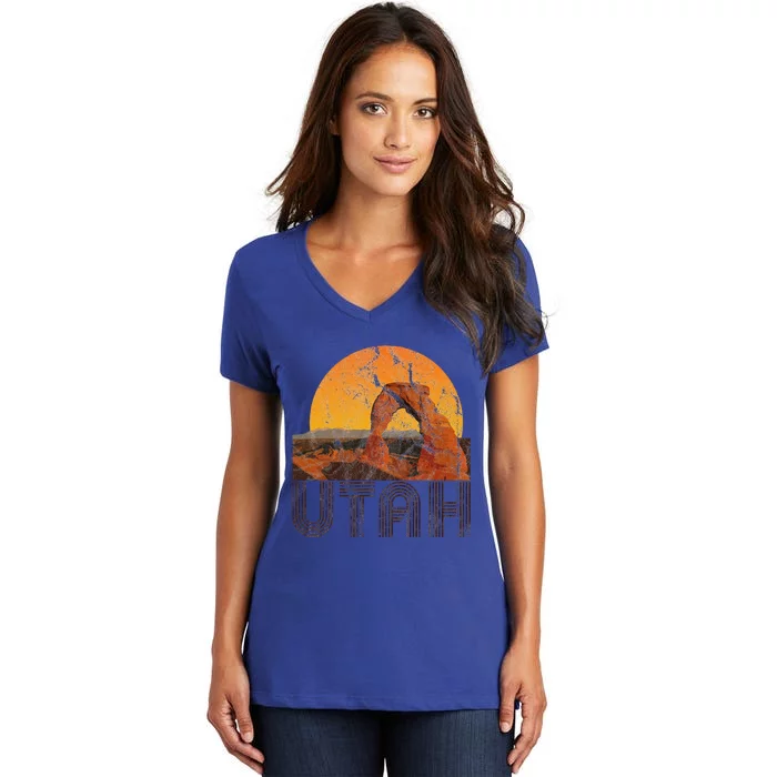 Vintage Utah Women's V-Neck T-Shirt