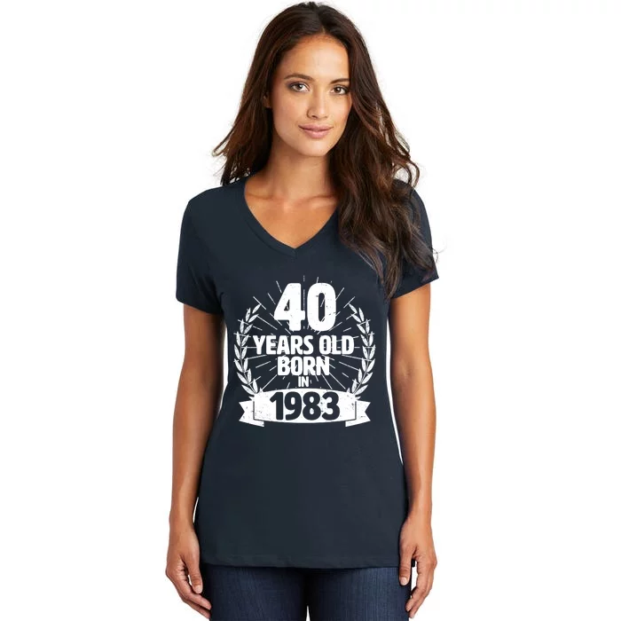 Vintage Wreath 40 Years Old Born In 1983 Birthday Women's V-Neck T-Shirt