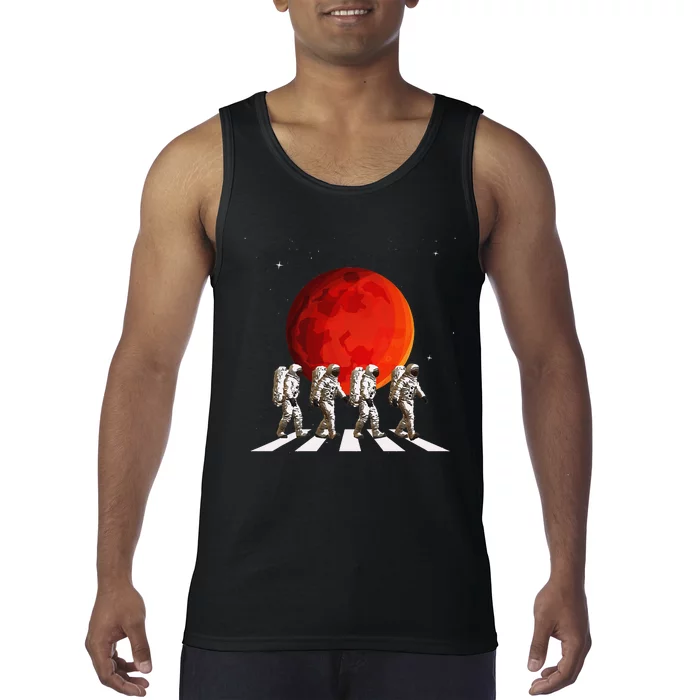 Walking Astronauts Spaceman Planets Space Galaxy Tank Top