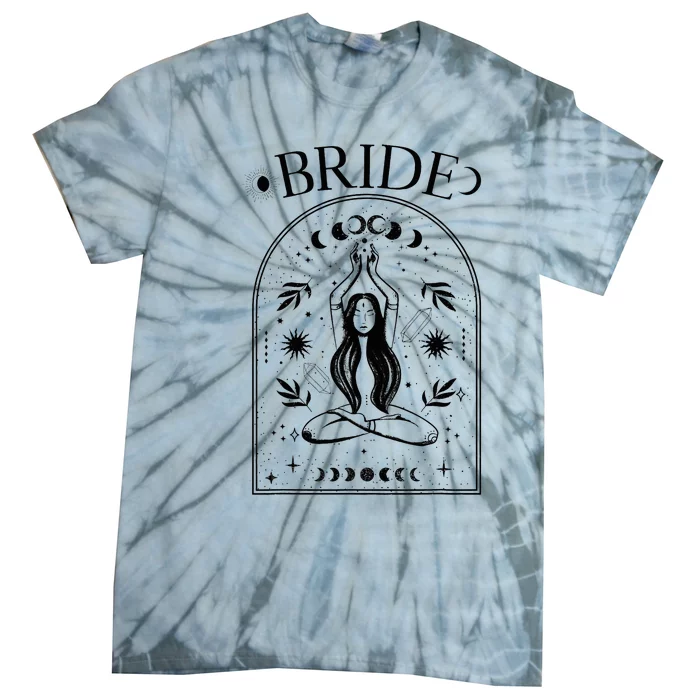 Witchy Bride Coven Tarot Celestial Gothic Bachelorette Party Tie-Dye T-Shirt