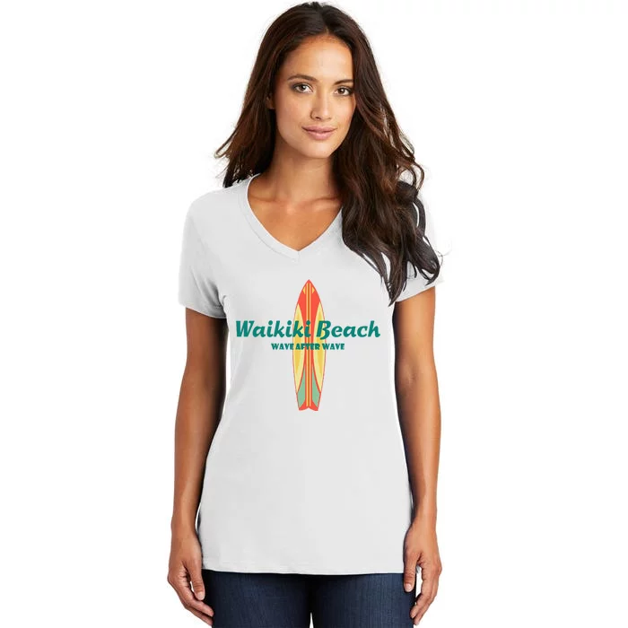 Waikiki Beach Hawaii Souvenir Retro Vintage Surf Tees Gifts Women's V-Neck T-Shirt