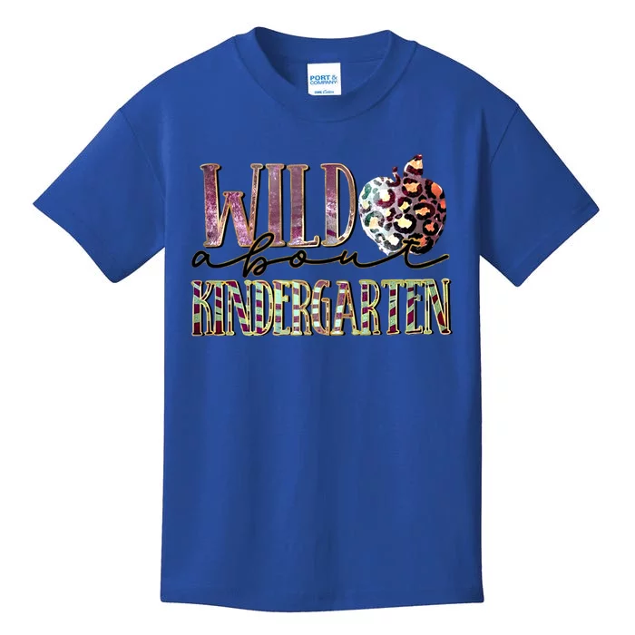 Welcom Back To School Day Teacher Wild About Kindergarten Gift Kids T-Shirt