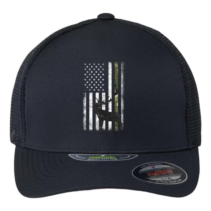 Whitetail Deer Hunting Hunter Elk Buck Camo American Flag Flexfit Unipanel Trucker Cap