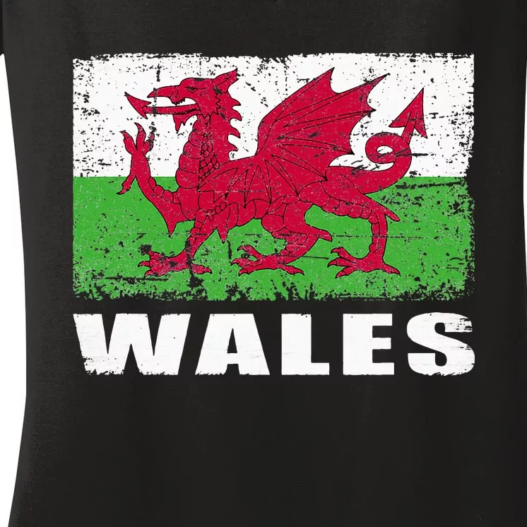 Wales Flag Design Grunge Country Flag Wales Women's V-Neck T-Shirt