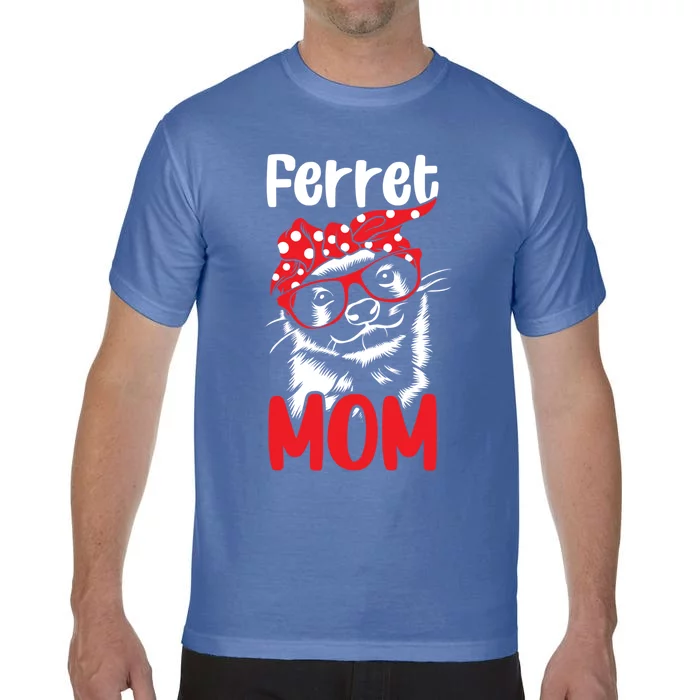 Wo Ferret Mom Red Bandanna Funny Weasel Cute Gift Comfort Colors T-Shirt