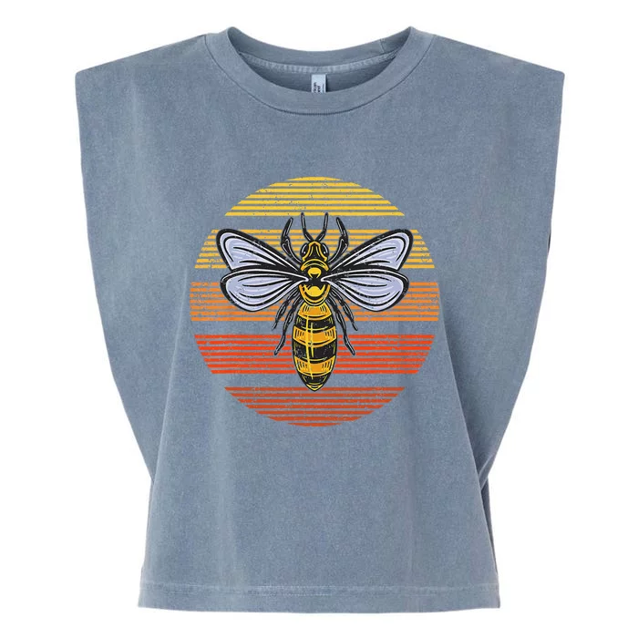 Wasp Insect Bird Lover Gift Vintage Retro Wasp Garment-Dyed Women's Muscle Tee