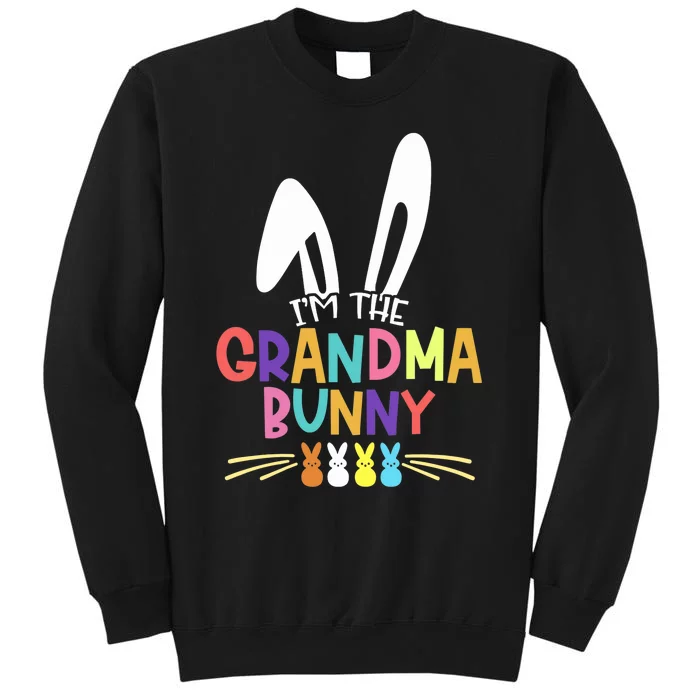 Wo I'm The Grandma Bunny Matching Family Easter Party Outfit V-Neck Sweatshirt