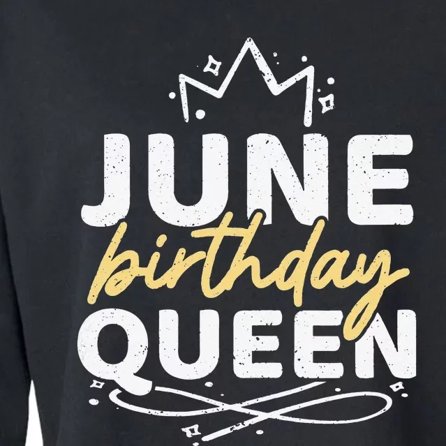 Wo Junge Birthday Queen Cropped Pullover Crew