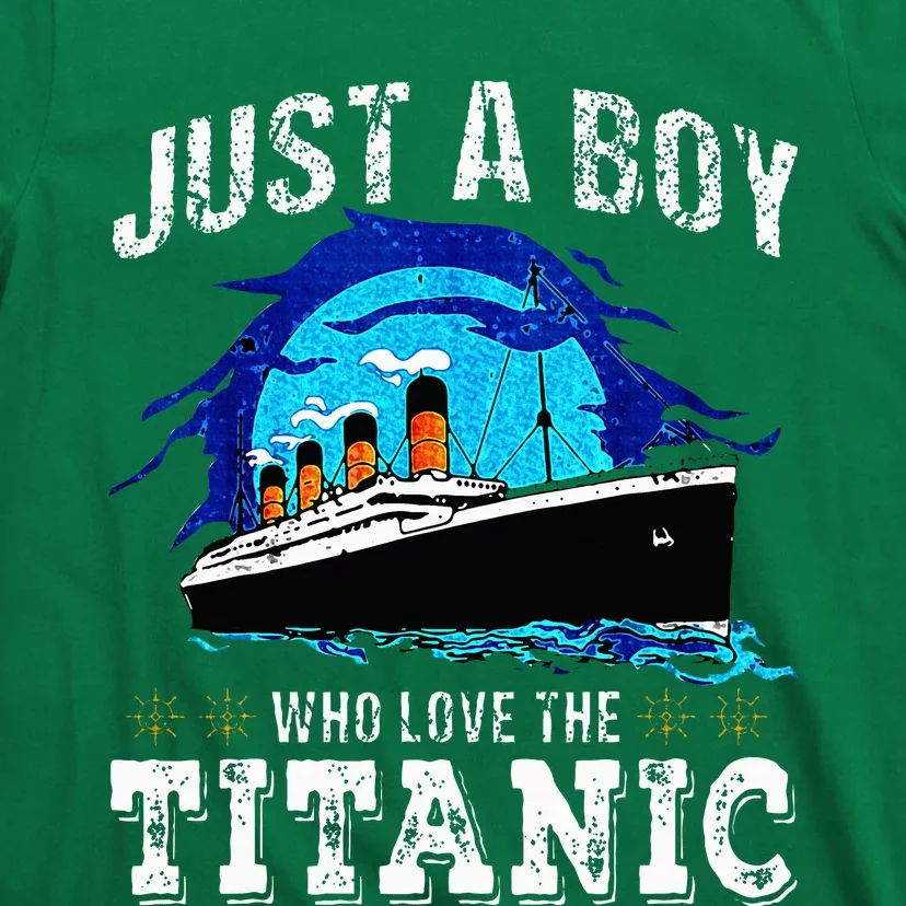 Who Just Love The Rms Titanic Thanksgiving Coustume T-Shirt